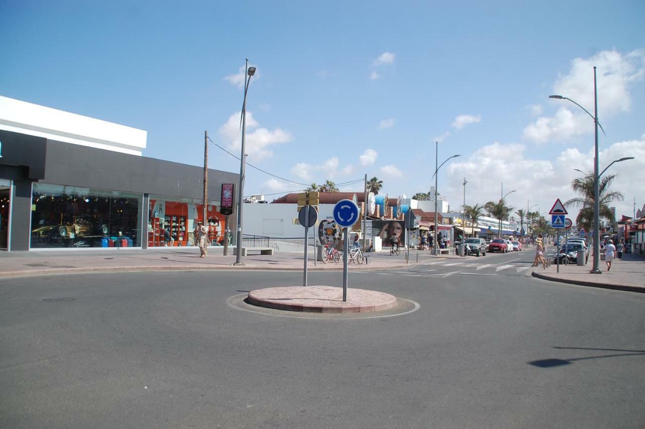 Home Queen Corralejo Exteriör bild